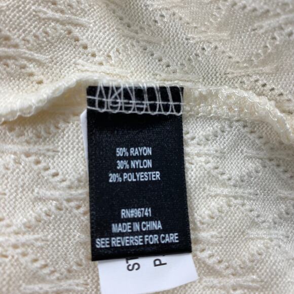 Self Esteem Cropped Cardigan Sweater Women Junior XL Cream Boxy Button Front NWT - Picture 5 of 10